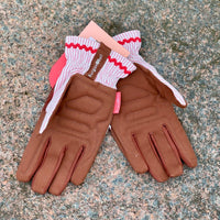 Hagehansker Burgon & Ball